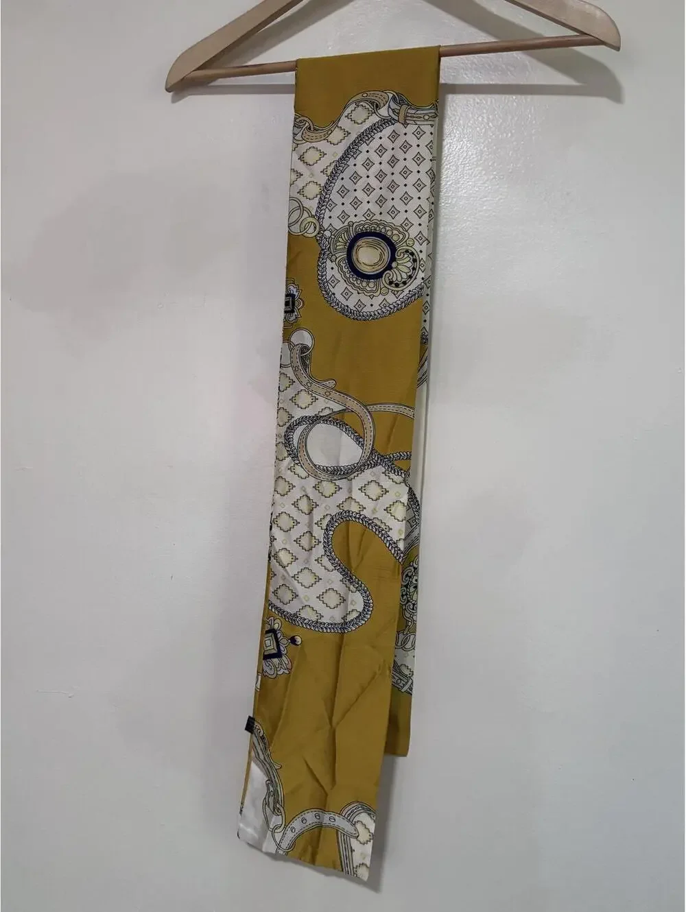 N/A long rectangular